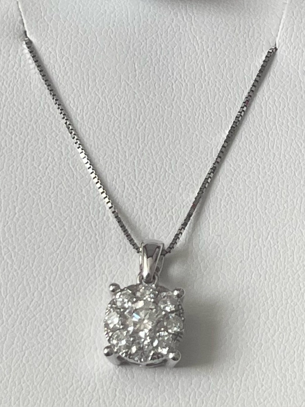 1.00 CT Natural Diamond 14K Cluster Pendant Necklace